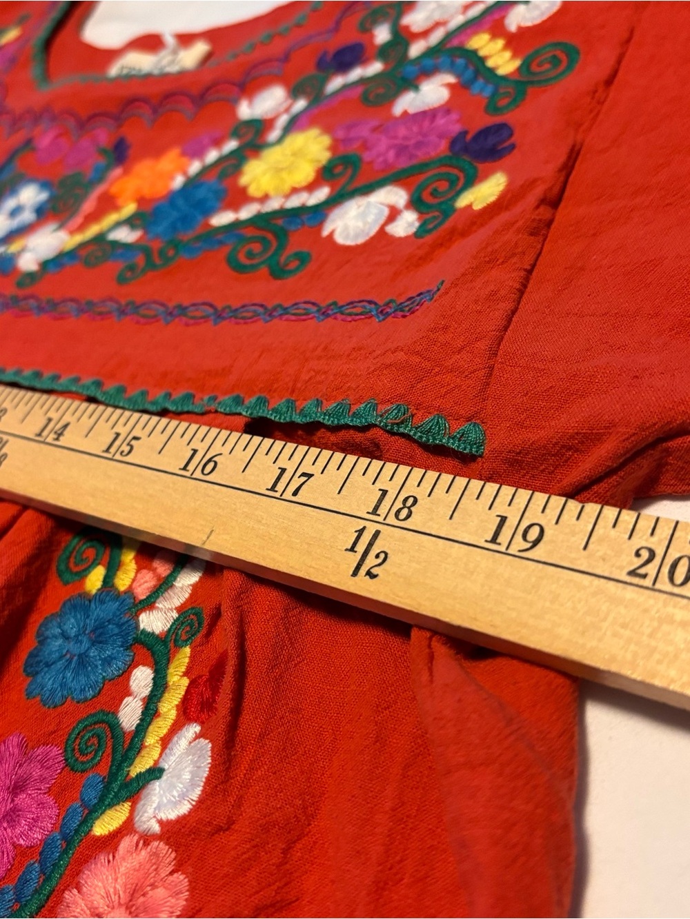 Embroidered Red Embroidered Mexican Women’s Dress SZ L - Picture 4 of 7